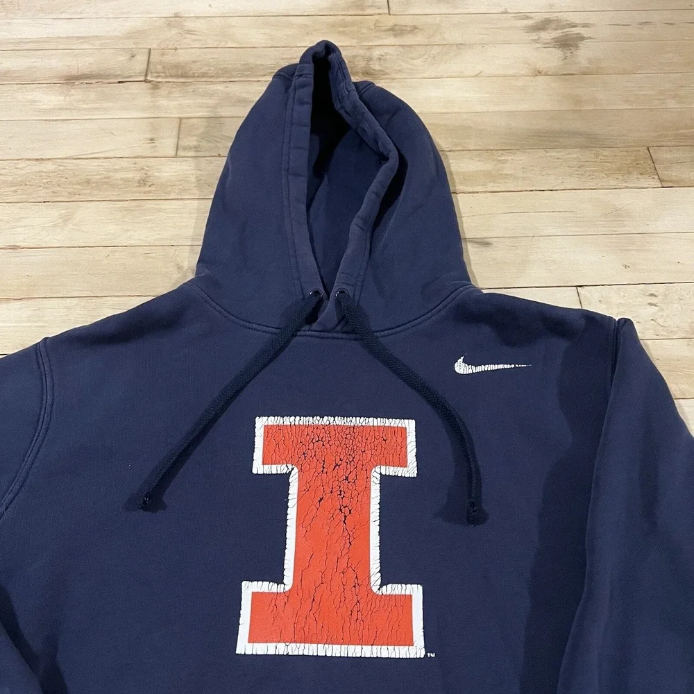 Fighting‎ Illini Nike Sweater Mens Large Blue Faded Distressed Logo Streetwear